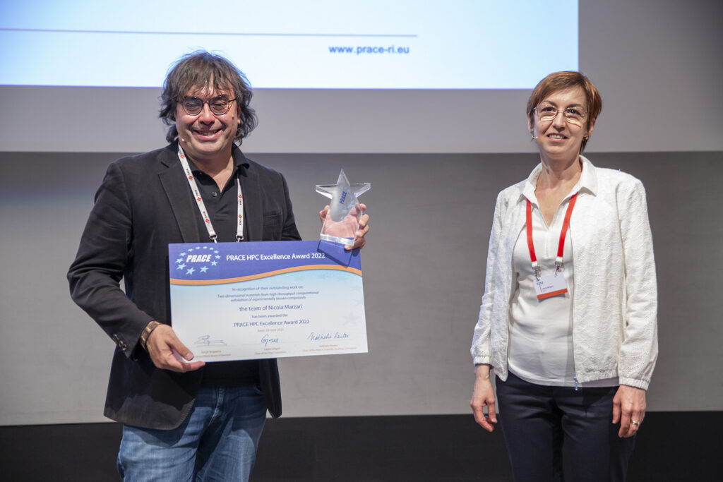 Nicola Marzari and Laura Grigori with the PRACE HPC Excellence Award 2022