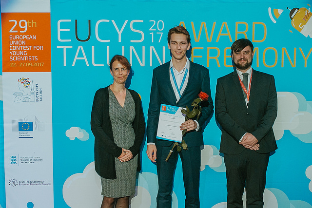 PRACE Travel Prize Winner Adomas Paulauskas (in the middle) at EUCYS 2017